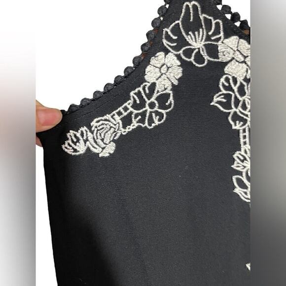 Anthro Love On A Hanger Floral Boho Chic Embroidered Peplum Cami Top Black Small - Picture 5 of 16